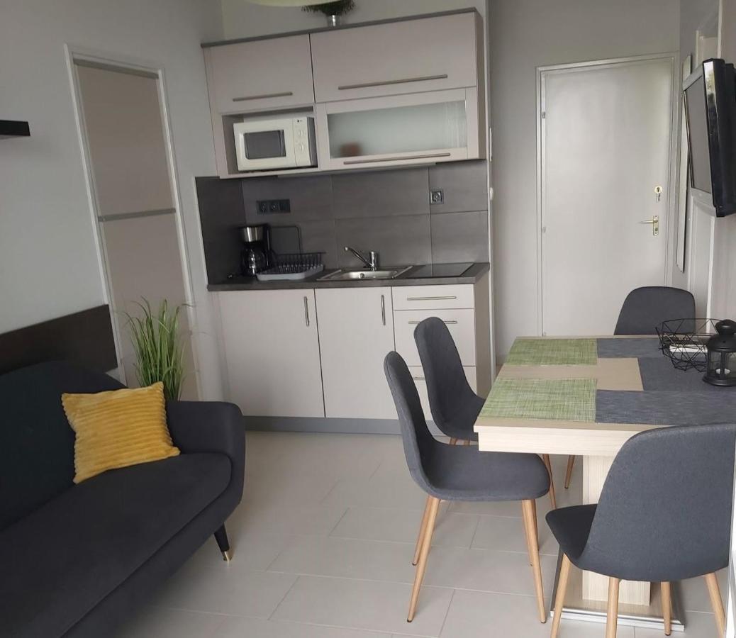 Апартаменти Apartmanhaz Horvath Балатонбоглар Екстер'єр фото